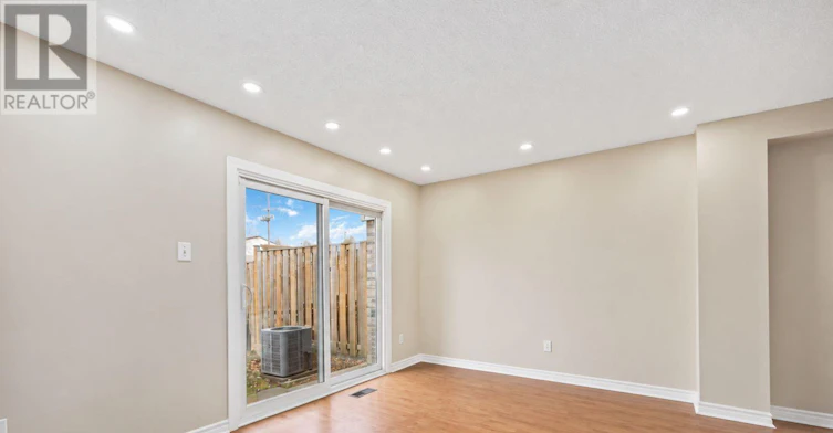 31-611 Galahad Drive, Oshawa, ON, L1K 1M1 - 4