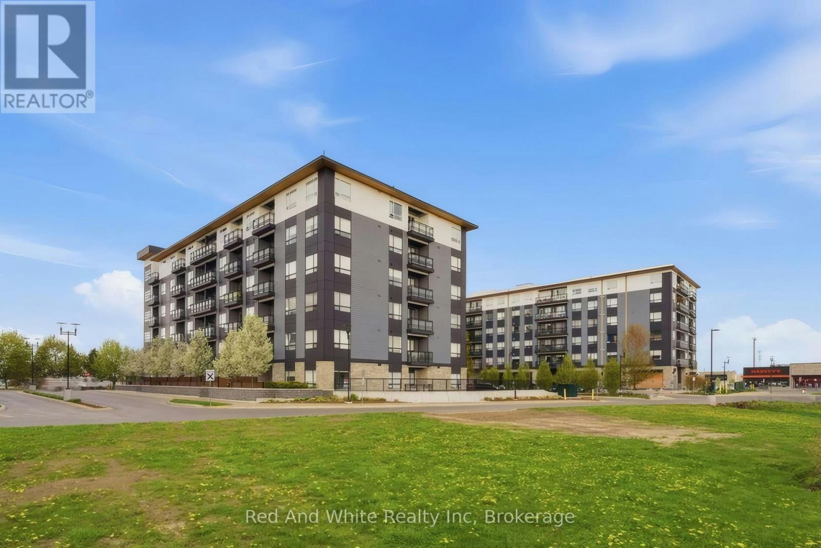 312-251 Northfield Drive E, Waterloo, ON, N2K 0G9