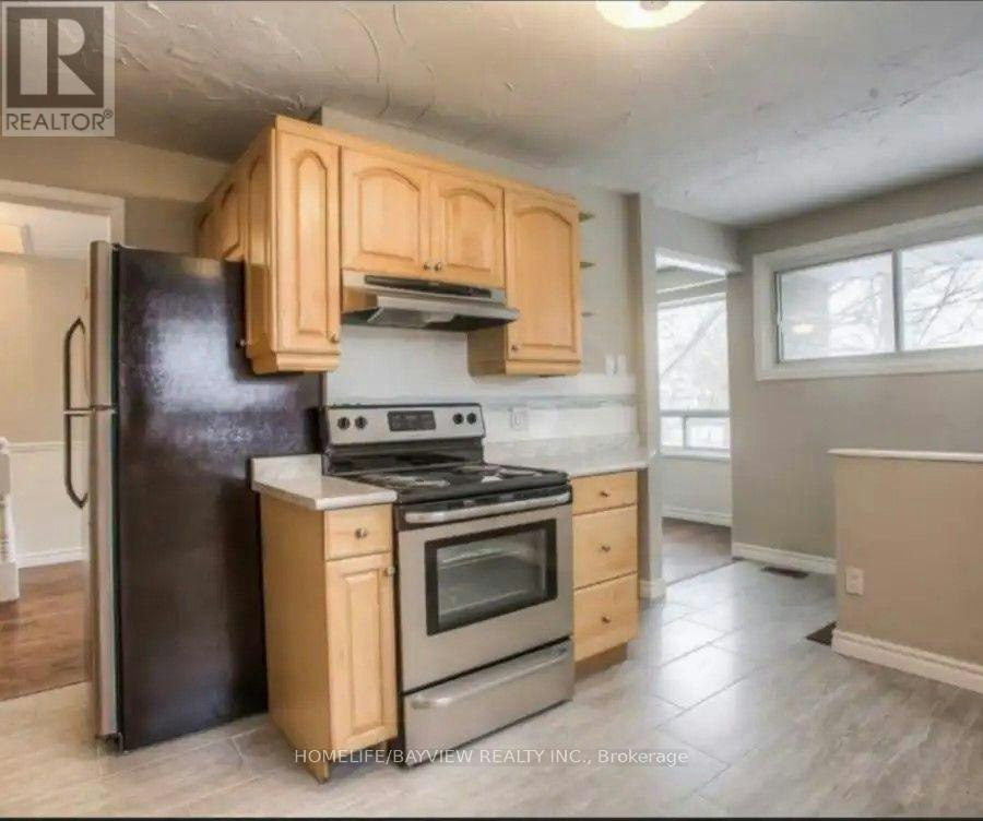 104 Willow(main Floor Lane, Newmarket, ON, L3Y 4J2 - 2