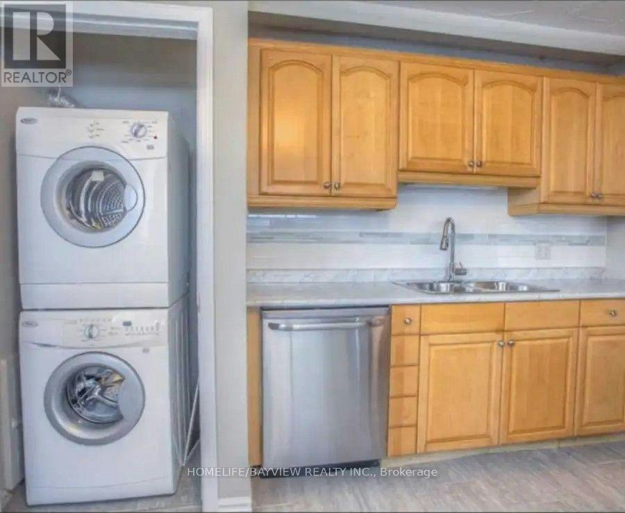 104 Willow(main Floor Lane, Newmarket, ON, L3Y 4J2 - 4