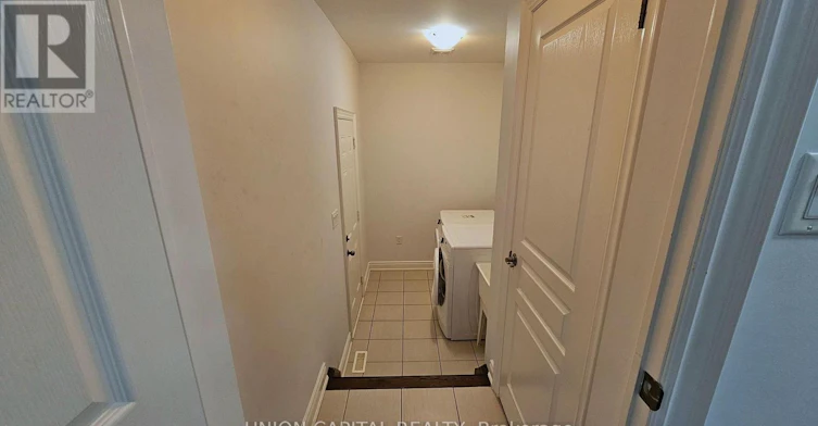 168 Roy Harper Avenue, Aurora, ON, L4G 0V6 - 9