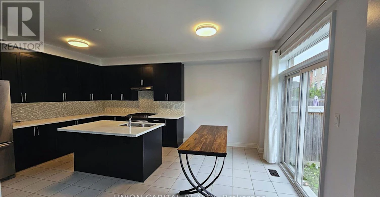 168 Roy Harper Avenue, Aurora, ON, L4G 0V6 - 7