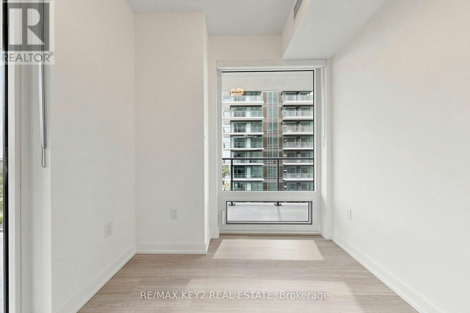 2004-4010 Eglinton Avenue W, Toronto, ON, M9A 0G5 - 14