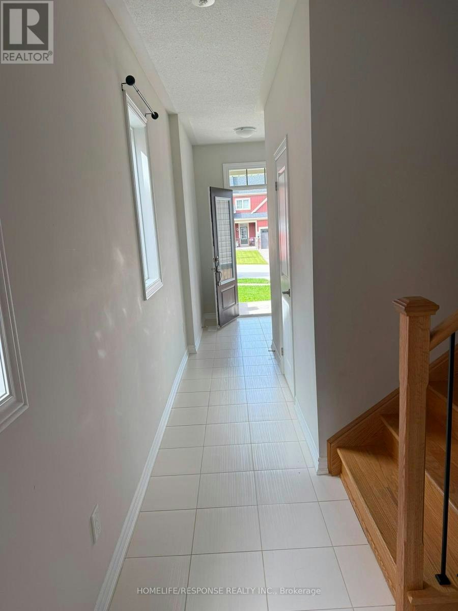 111 Stonebrook Way, Grey Highlands, ON, N0C 1H0 - 2