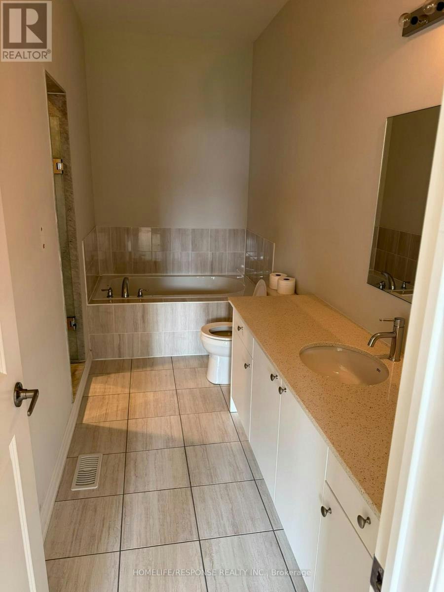 111 Stonebrook Way, Grey Highlands, ON, N0C 1H0 - 9