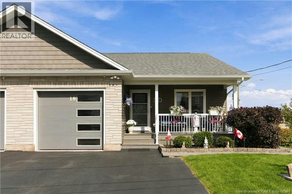 19 Satleville Crescent, Riverview, NB, E1B 0V5