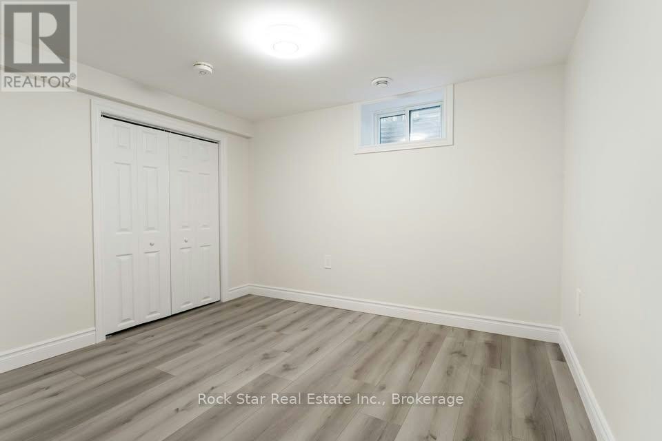 LOWER-10 Cullen Drive, St. Catharines, ON, L2T 3H1 - 12