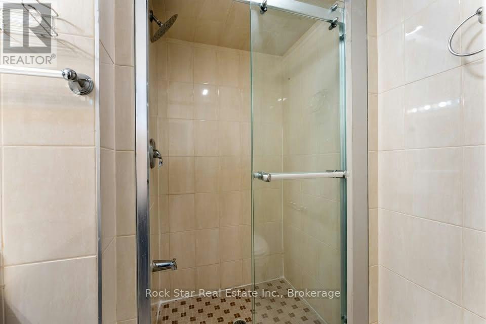 LOWER-10 Cullen Drive, St. Catharines, ON, L2T 3H1 - 10