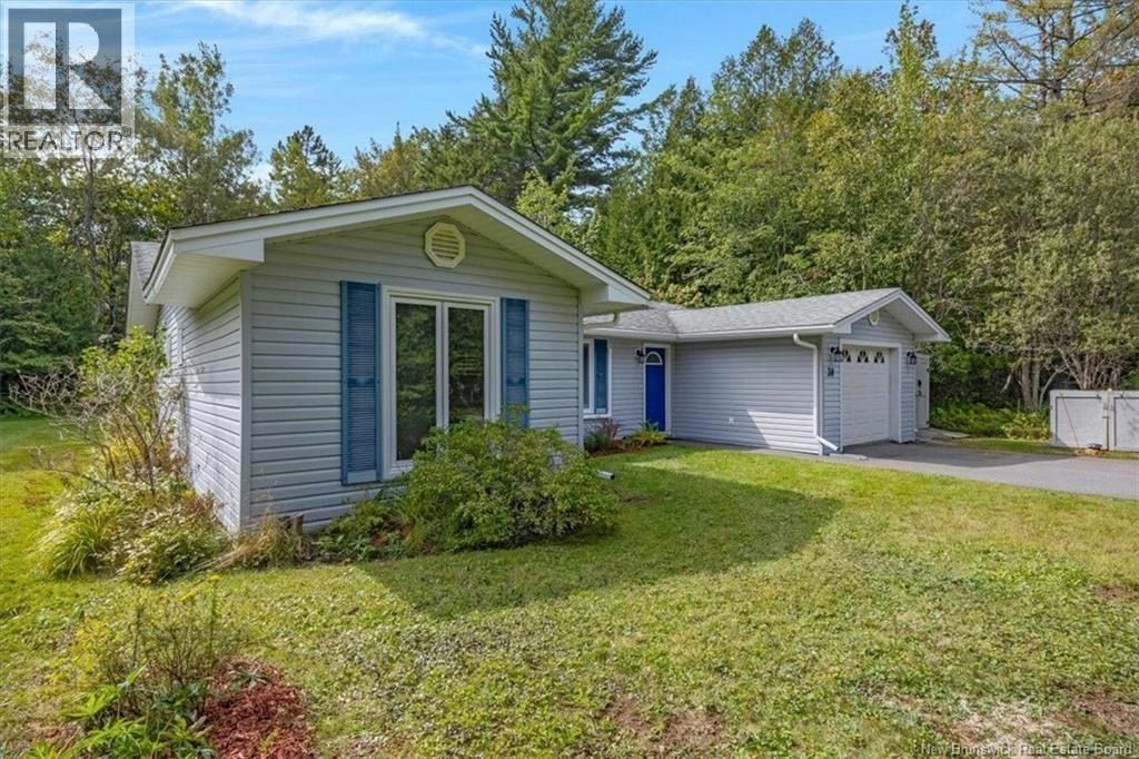 38 Iona Avenue, Rothesay, NB, E2E 3H9