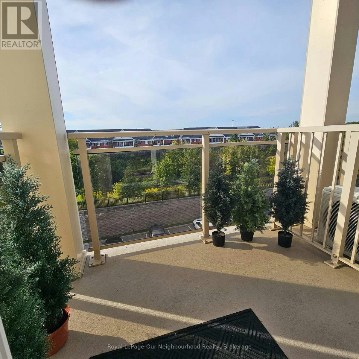 411-80 Aspen Springs Drive, Clarington, ON, L1C 0V4 - 5