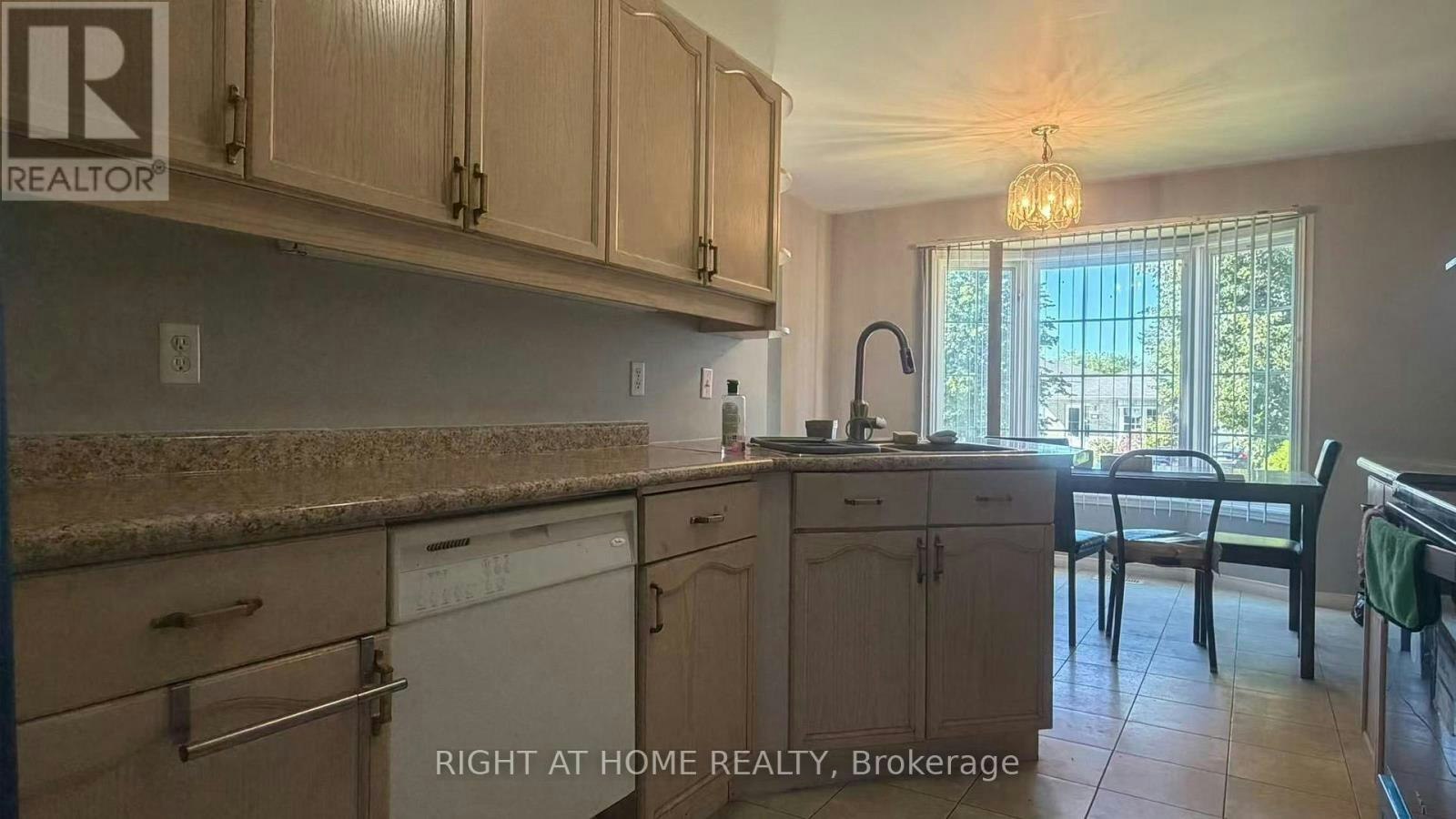 271 Fleming Drive, London, ON, N5V 4Y8 - 3