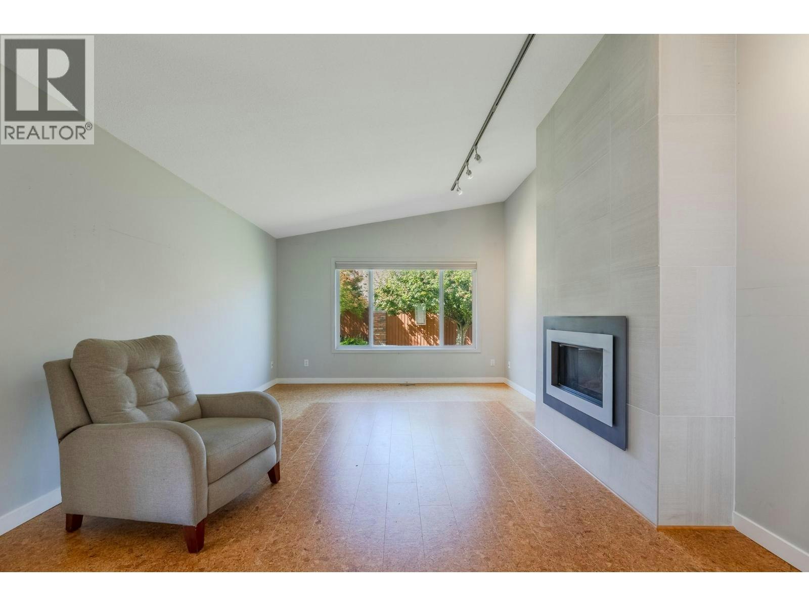 124 Heron Drive, Summerland, BC, V2A 8K6 - 11