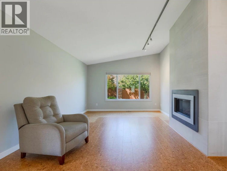 124 Heron Drive, Summerland, BC, V2A 8K6 - 11