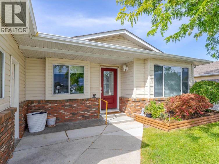 124 Heron Drive, Summerland, BC, V2A 8K6 - 4