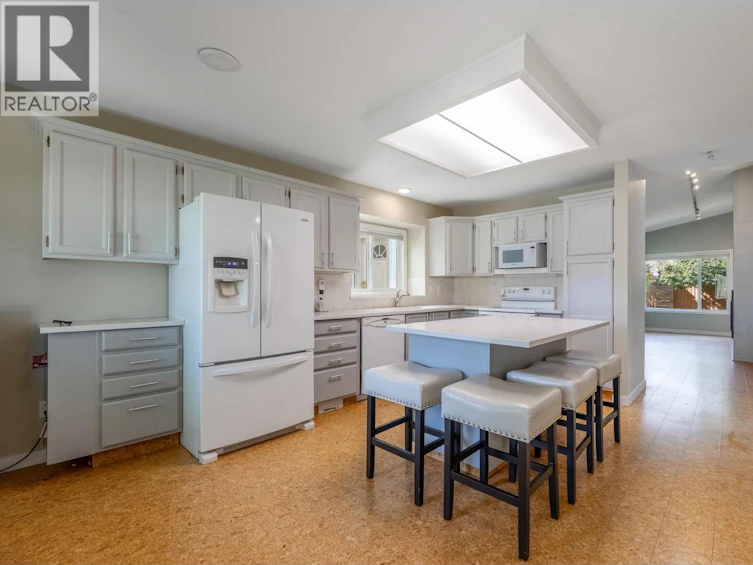 124 Heron Drive, Summerland, BC, V2A 8K6 - 19