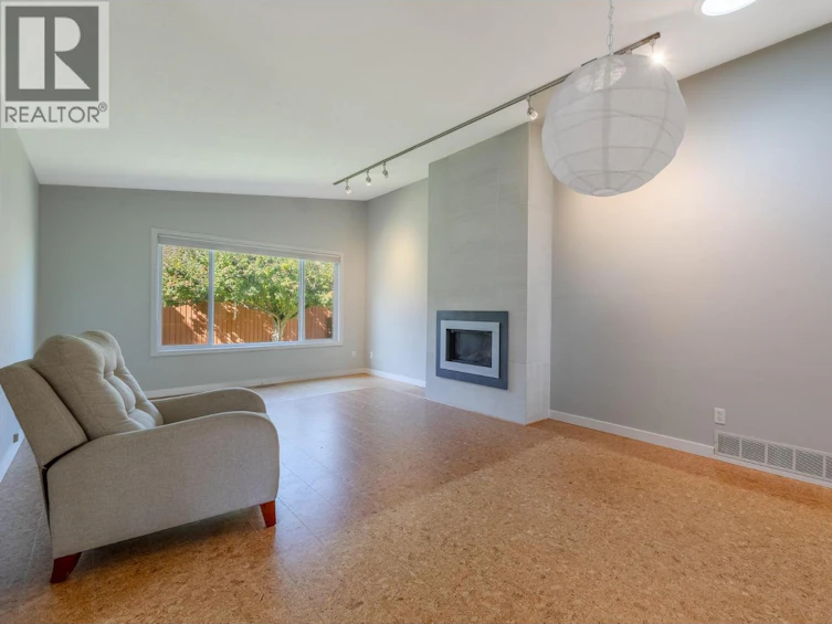 124 Heron Drive, Summerland, BC, V2A 8K6 - 12