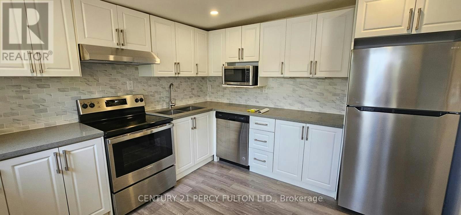 5895 Lakeshore Road, Whitchurch-Stouffville, ON, L4A 2Y9 - 5