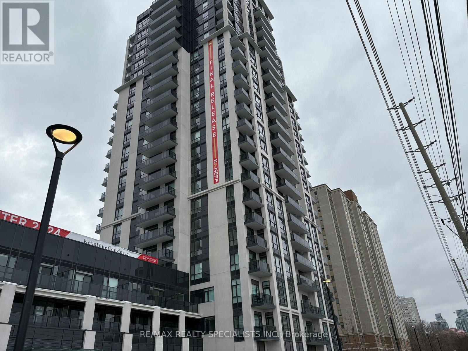 1208W-202 Burnhamthorpe Road E, Mississauga, ON, L5A 4L4