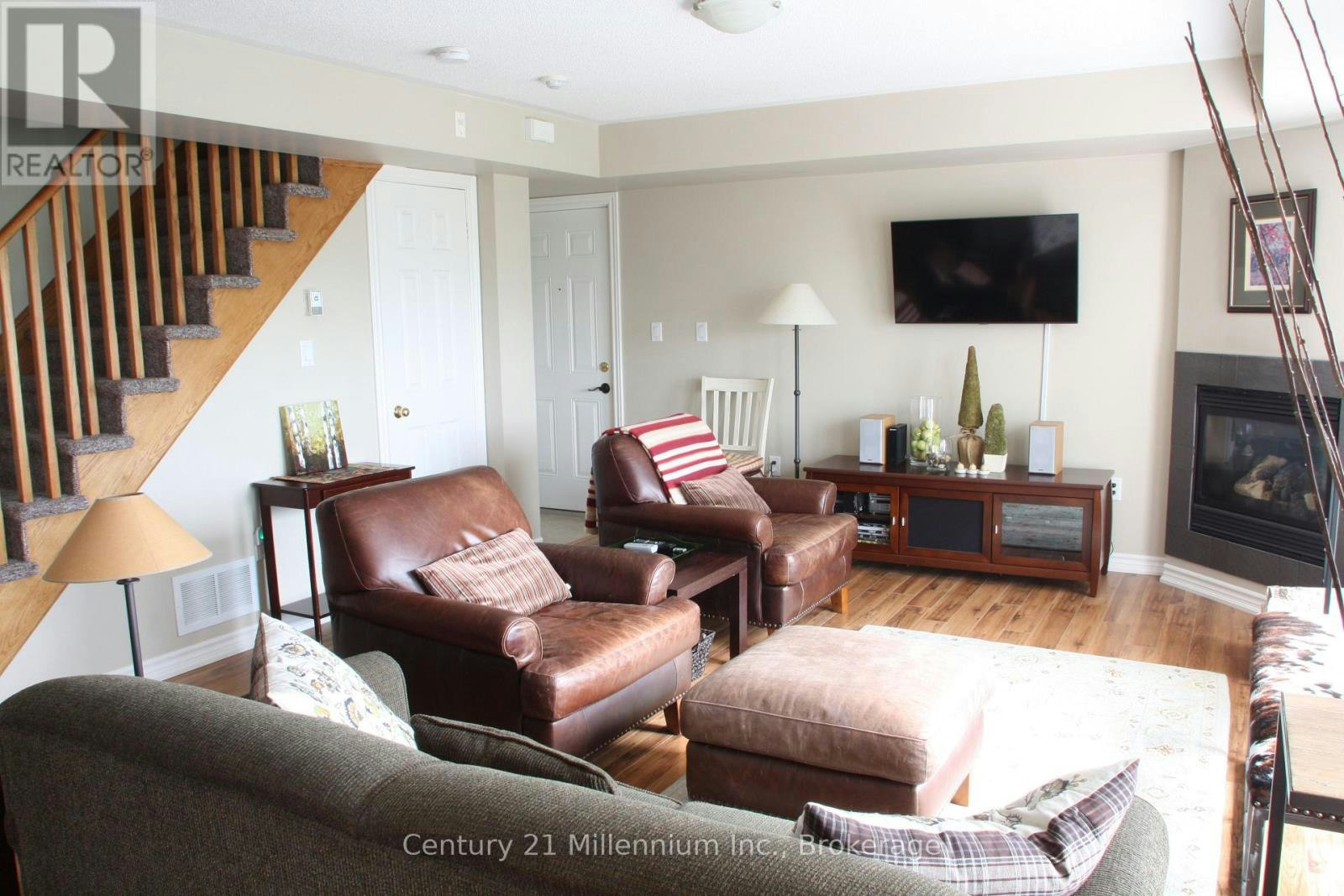 10 Joseph Trail, Collingwood, ON, L9Y 0J2 - 4