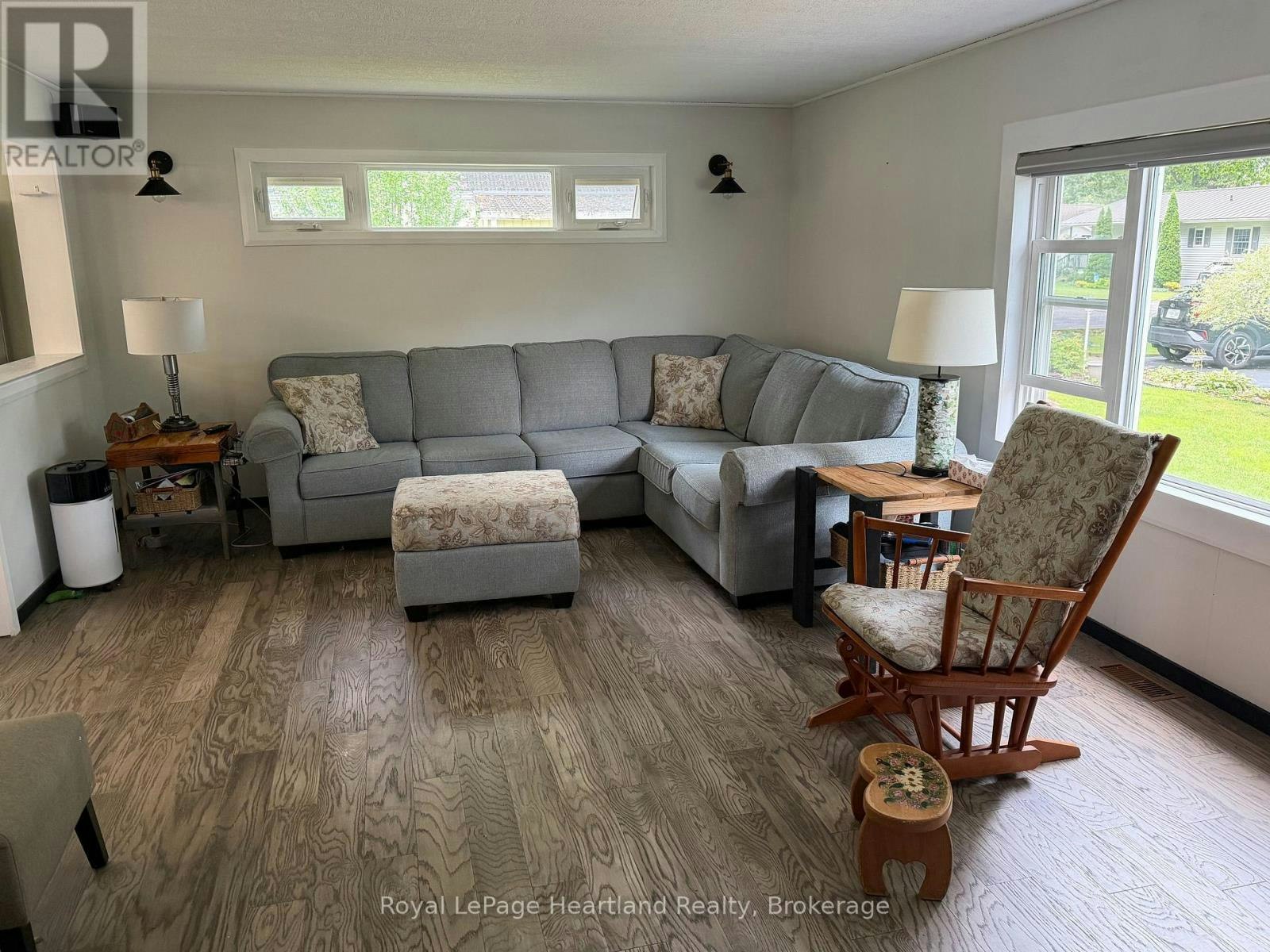 2 Huron Lane, Goderich, ON, N7A 3Y2 - 4