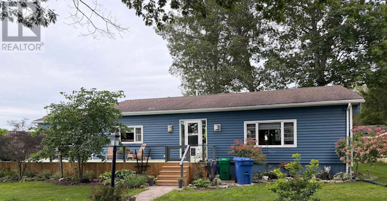 2 Huron Lane, Goderich, ON, N7A 3Y2