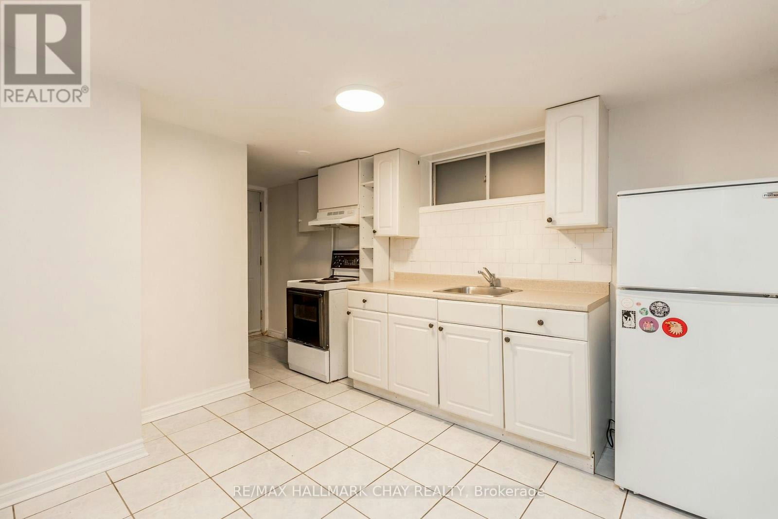 LOWER-80 Rushbrooke Avenue, Toronto, ON, M4M 3A9 - 4