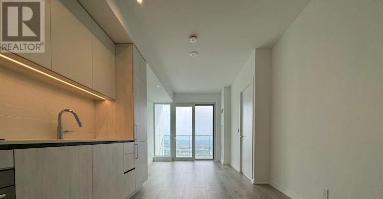 5501-7890 Jane Street, Vaughan, ON, L4K 0K9 - 2