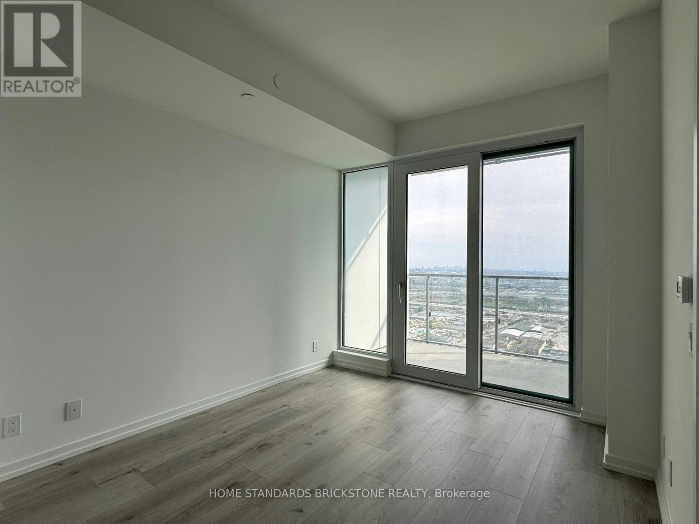 5501-7890 Jane Street, Vaughan, ON, L4K 0K9 - 6
