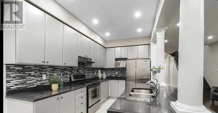 63 Antibes Drive, Brampton, ON, L6S 5H5 - 8