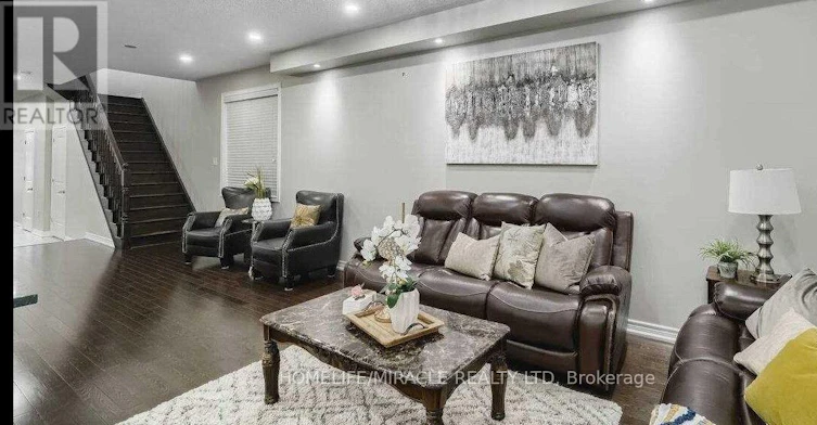 63 Antibes Drive, Brampton, ON, L6S 5H5 - 4