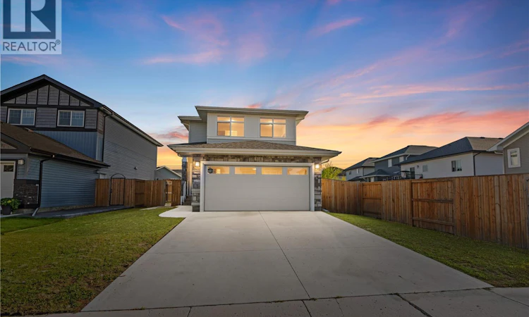 814 Labine Crescent