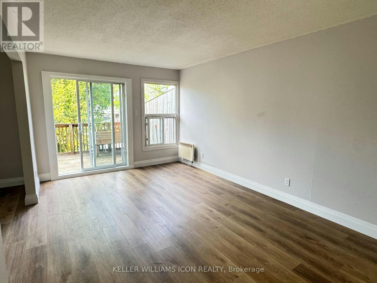 3-3415 Uplands Drive, Ottawa, ON, K1V 9N3 - 2