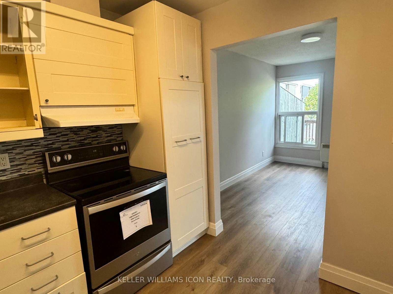 3-3415 Uplands Drive, Ottawa, ON, K1V 9N3 - 5