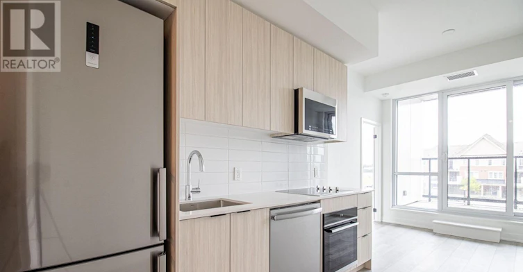 220-20 Deans Drive, Toronto, ON, M1L 0J7 - 5