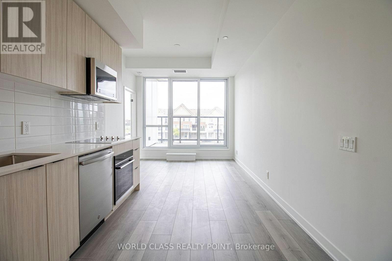 220-20 Deans Drive, Toronto, ON, M1L 0J7 - 3