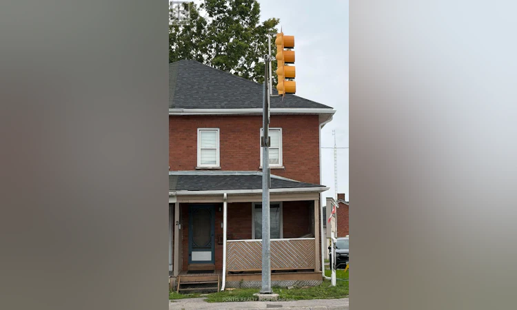 2 Liberty Street S