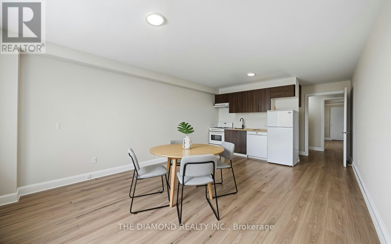 1958A Eglinton Avenue W, Toronto, ON, M6E 2J8 - 12