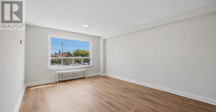 1958A Eglinton Avenue W, Toronto, ON, M6E 2J8 - 8