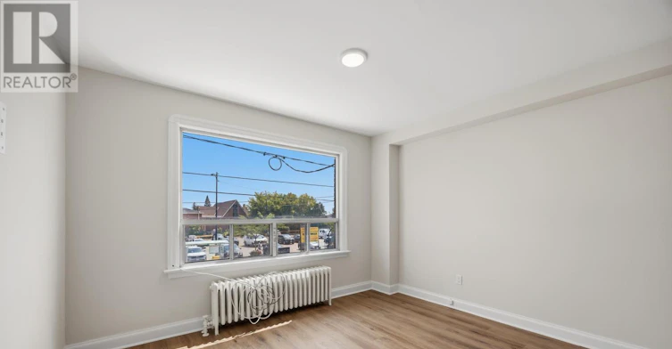 1958A Eglinton Avenue W, Toronto, ON, M6E 2J8 - 20