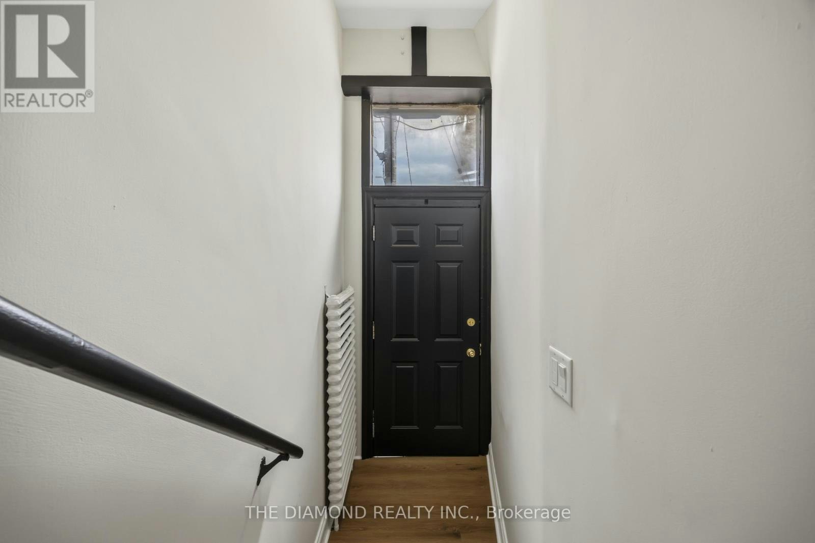 1958A Eglinton Avenue W, Toronto, ON, M6E 2J8 - 3
