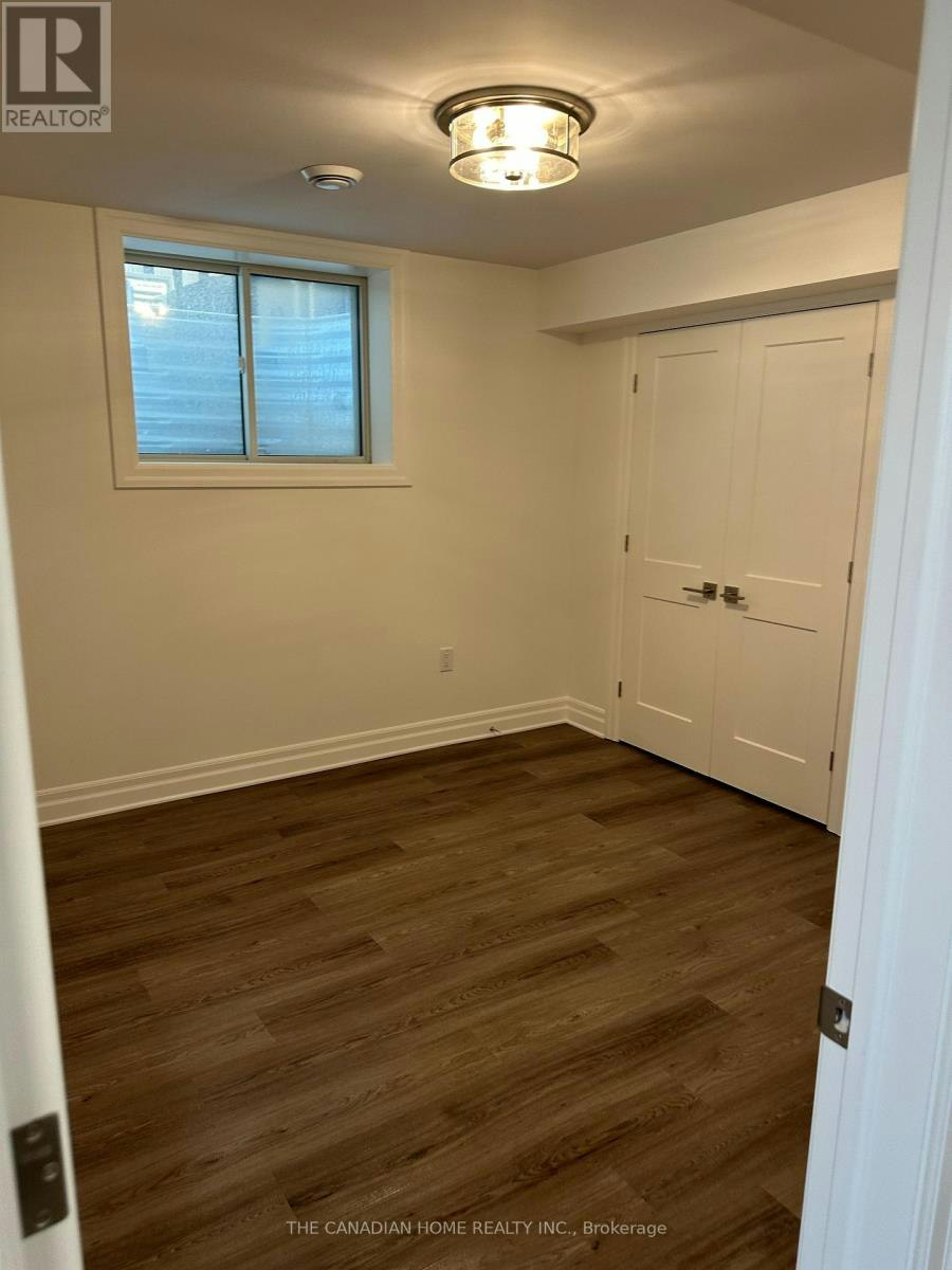 7416 Parkside Parkside Road Road, Niagara Falls, ON, L2H 3V9 - 3
