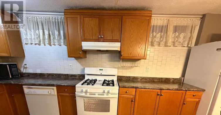 BASEMENT-79 Edinburgh Avenue, Hamilton, ON, L8H 2C6 - 4