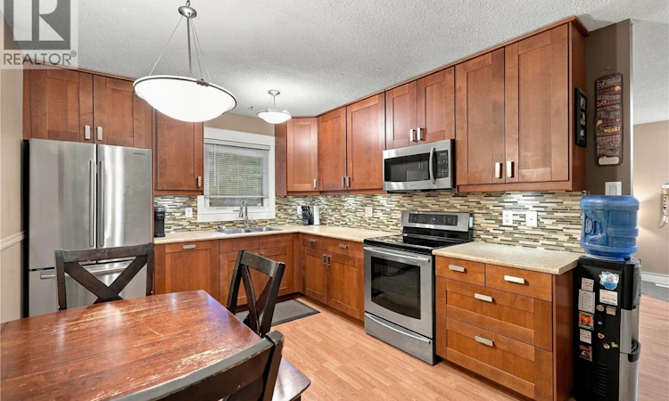 426 Langevin Crescent