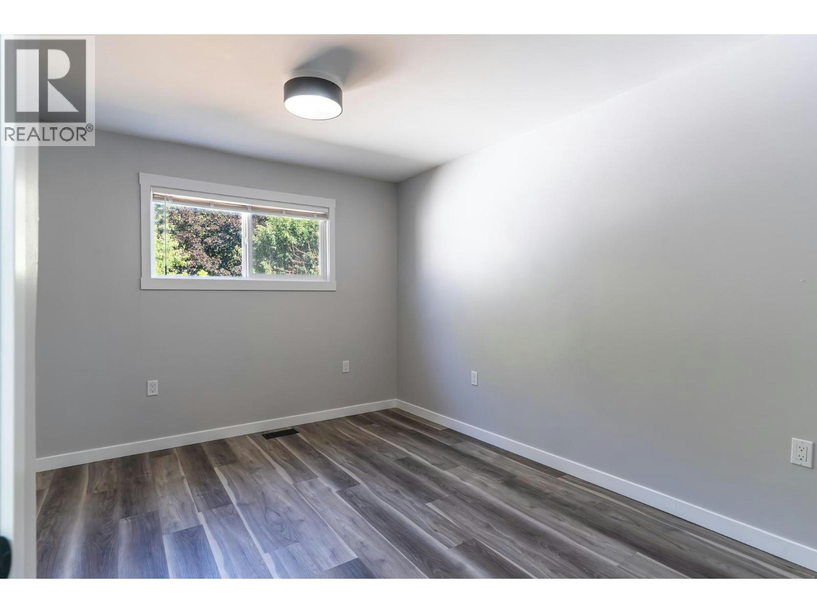 2323 Vale Avenue, Lumby, BC, V0E 2G0 - 33
