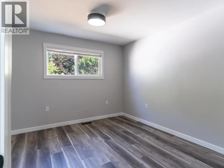 2323 Vale Avenue, Lumby, BC, V0E 2G0 - 33