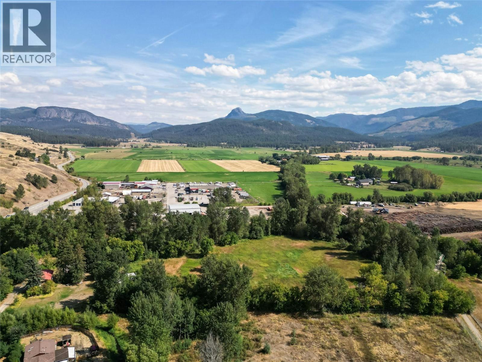 2323 Vale Avenue, Lumby, BC, V0E 2G0 - 39