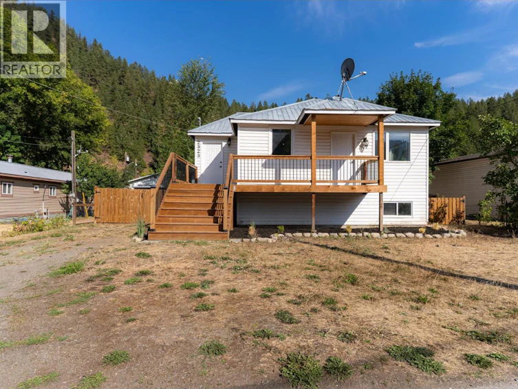 2323 Vale Avenue, Lumby, BC, V0E 2G0 - 37