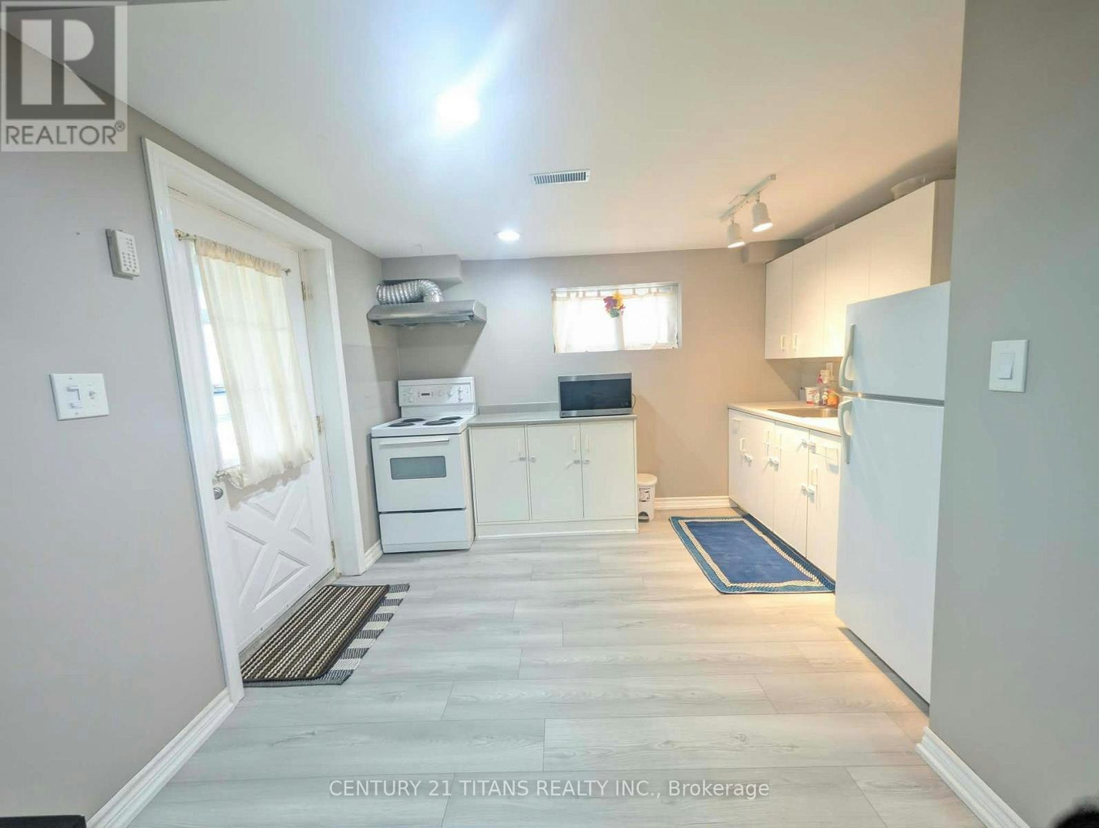 18 Frazer Road, Ajax, ON, L1S 4B2 - 6
