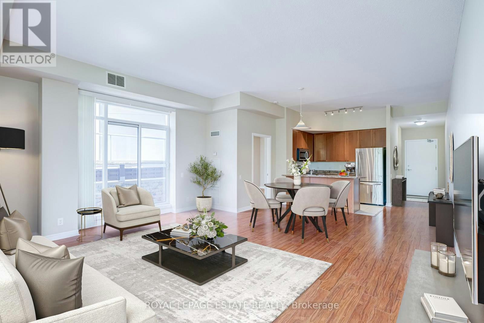 110-11121 Yonge Street, Richmond Hill, ON, L4C 0S7