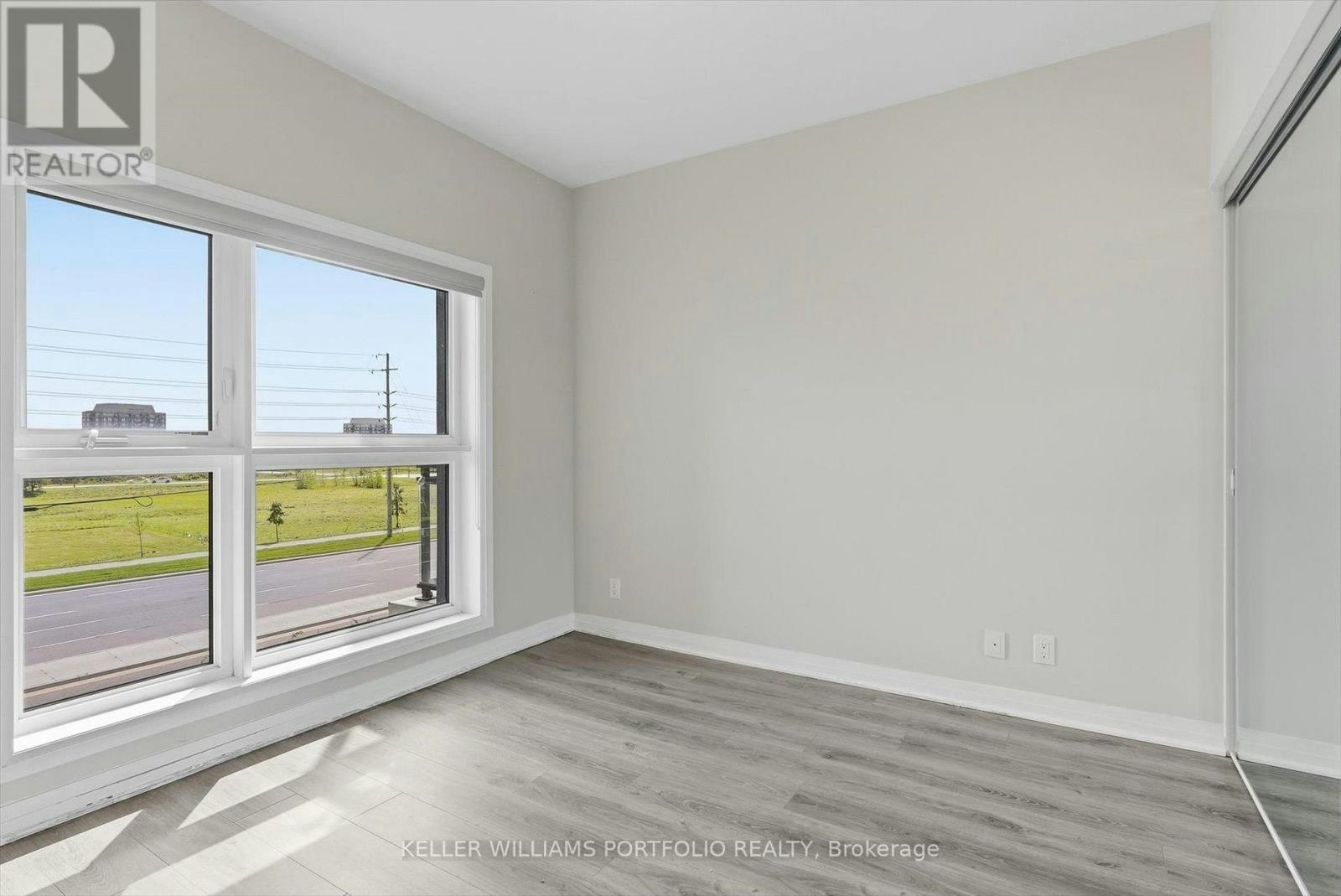 312-128 Grovewood Common, Oakville, ON, L6H 0X3 - 17